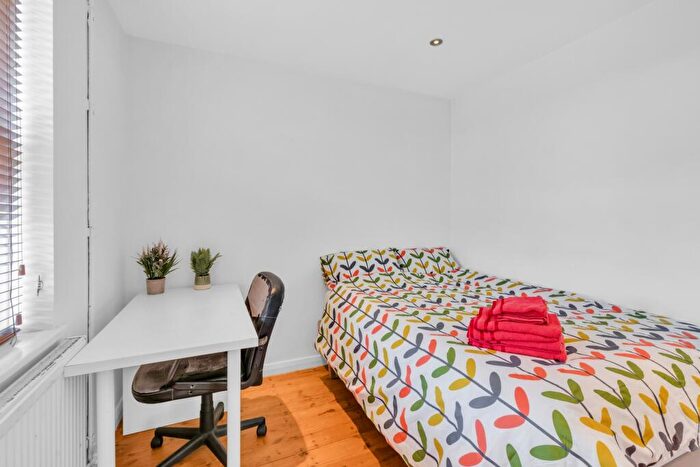 4 Bedroom House To Rent In Ringmer Road, Brighton, BN1