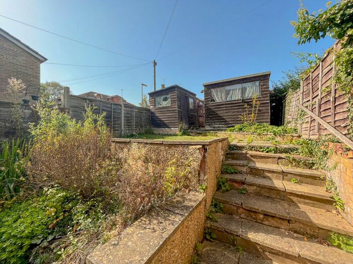 3 Bedroom Terraced House For Sale In The Chantrys, Farnham, Surrey, GU9