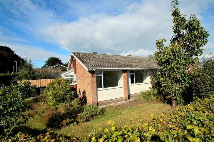 2 Bedroom Semi-Detached Bungalow To Rent In Lincoln Road, Newton Hall, DH1