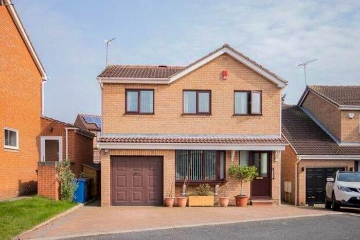 4 Bedroom Detached House To Rent In Porlock Court, Derby, DE21