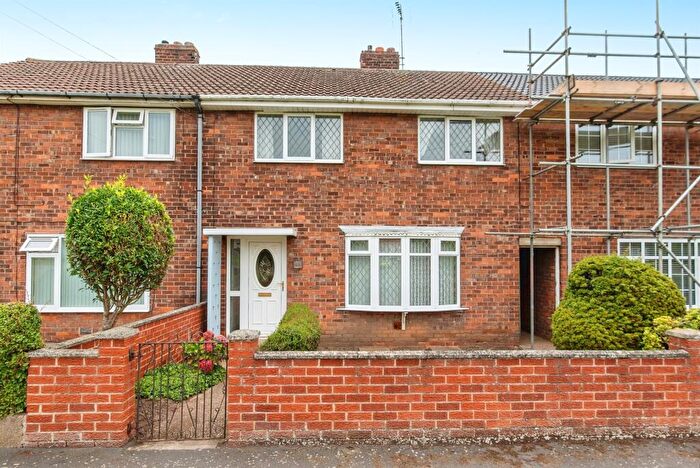 3 Bedroom Terraced House For Sale In Southfield Road, Thorne, Doncaster, DN8