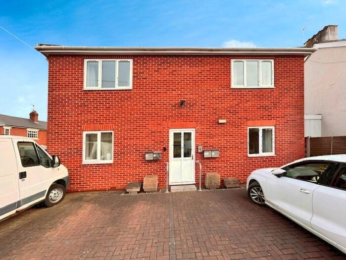 1 Bedroom Flat To Rent In Smith Street, Doncaster, South Yorkshire, DN4