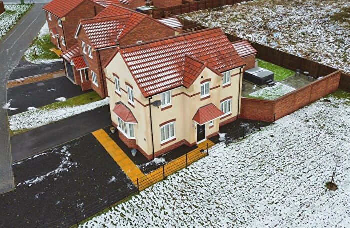 3 Bedroom House For Sale In Aviary Way, Worskop, S81