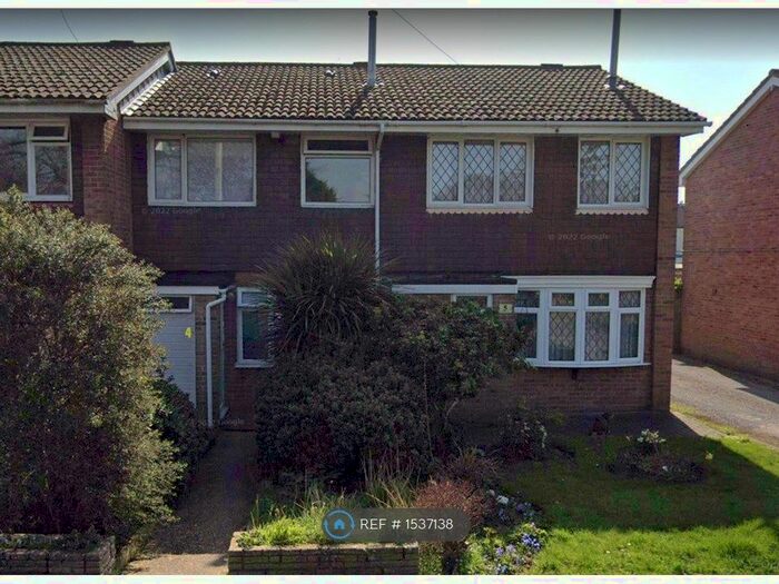 3 Bedroom Terraced House To Rent In Wilmott Lane, Gosport, PO12