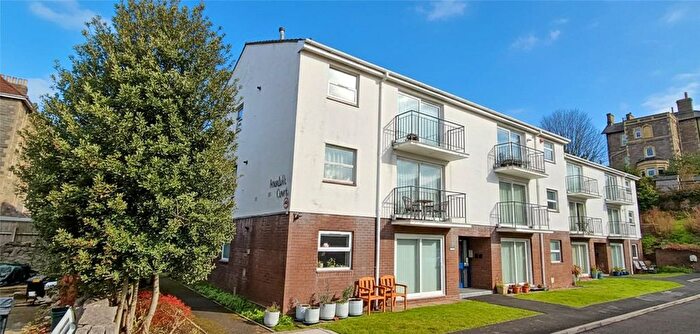 2 Bedroom Flat For Sale In Arundell Road, Weston-Super-Mare, Somerset, BS23