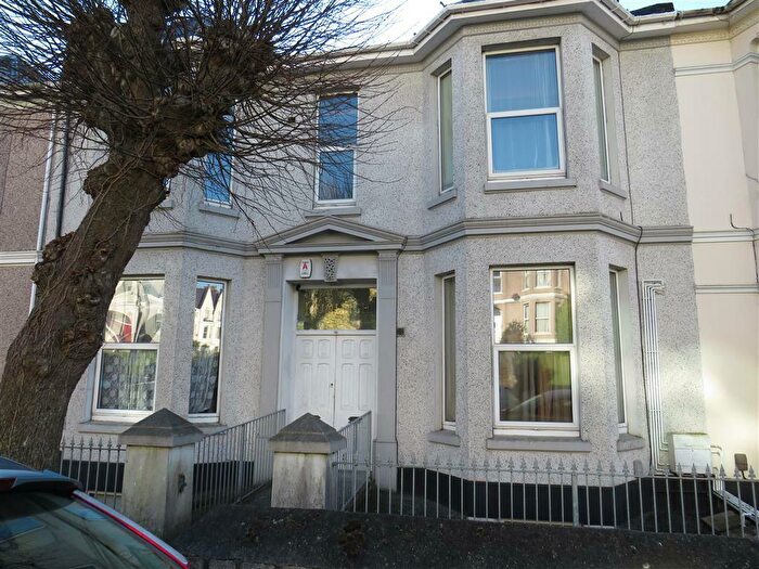 1 Bedroom Flat To Rent In Connaught Avenue, Plymouth, PL4
