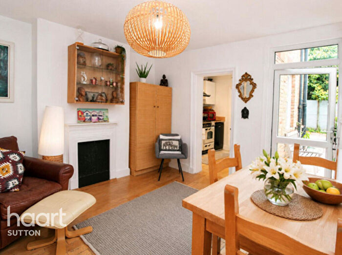3 Bedroom Semi-Detached House For Sale In Lower Court Road, Epsom, KT19