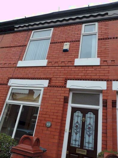 2 Bedroom Terraced House To Rent In Thornton Road, Fallowfield, M14