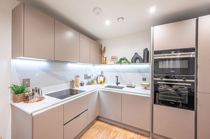 2 Bedroom Flat To Rent In Uncle Colindale, Colindale, London, NW9