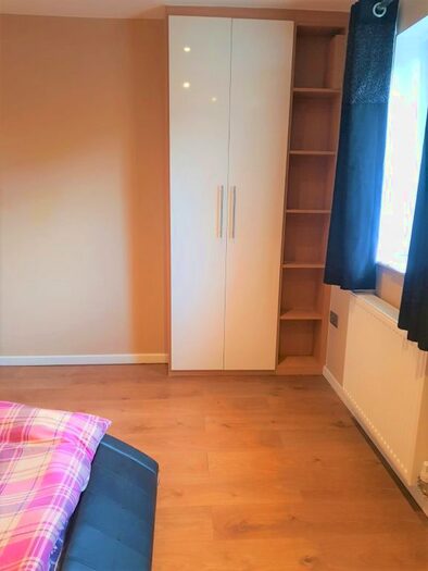 1 Bedroom Studio To Rent In Hounslow, Greater London, TW4