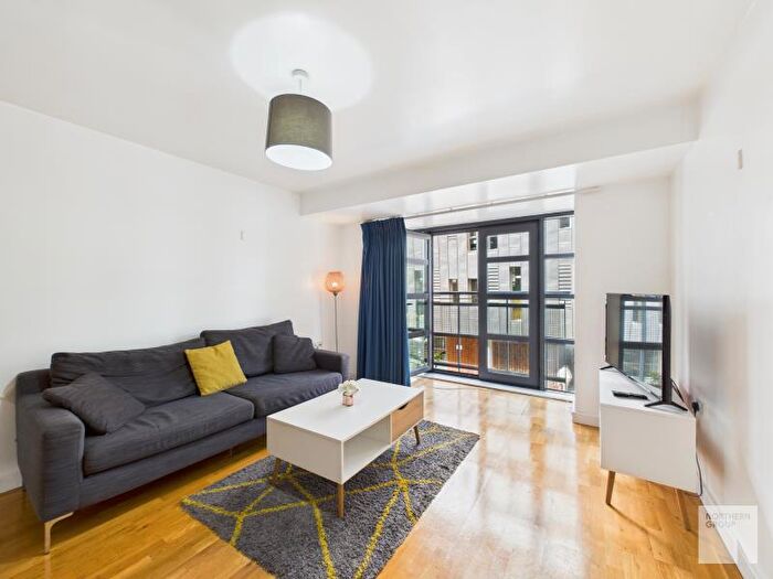 2 Bedroom Apartment To Rent In Navigation House :: Piccadilly, M1