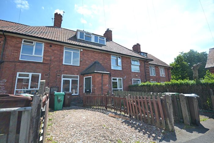 3 Bedroom Terraced House To Rent In Brooklyn Close, Nottingham, NG6