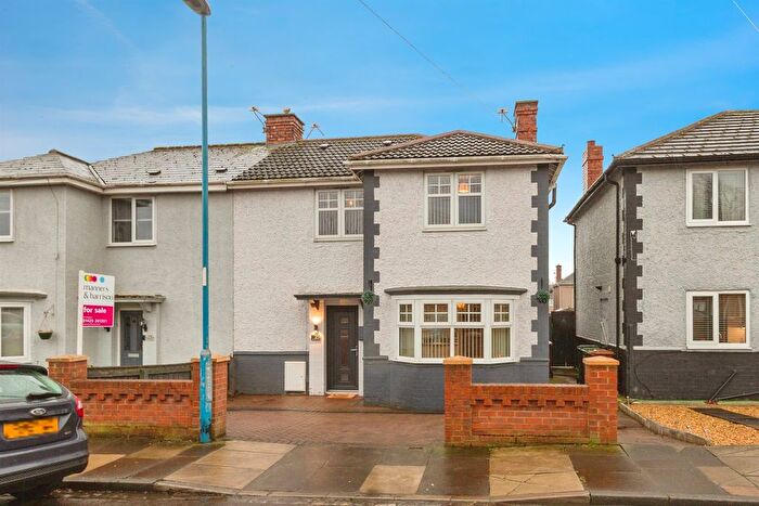 3 Bedroom Semi Detached House For Sale In Blakelock Road, Hartlepool, TS25