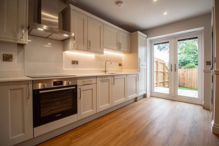 3 Bedroom End Of Terrace House To Rent In Douglas Jane Close, Melton Mowbray, LE13
