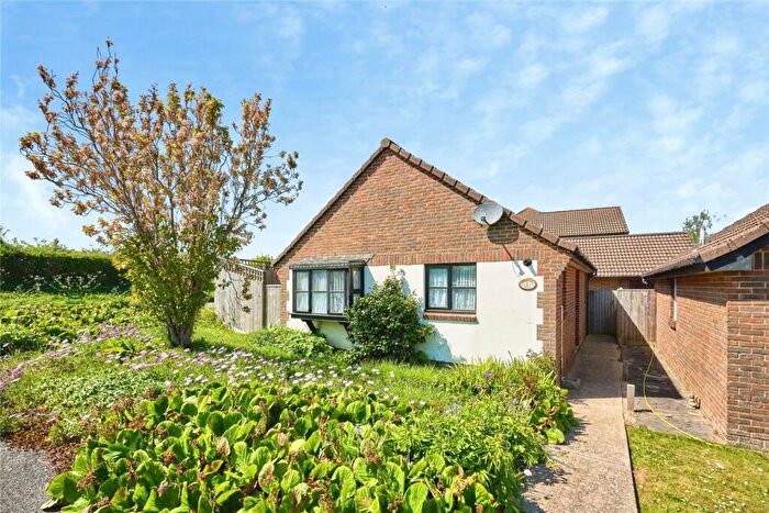 2 Bedroom Bungalow For Sale In Cherrywood View, Arreton, Newport, Isle Of Wight, PO30