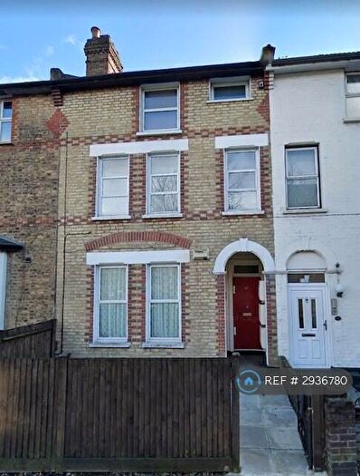1 Bedroom Flat To Rent In Croham Road, South Croydon, CR2