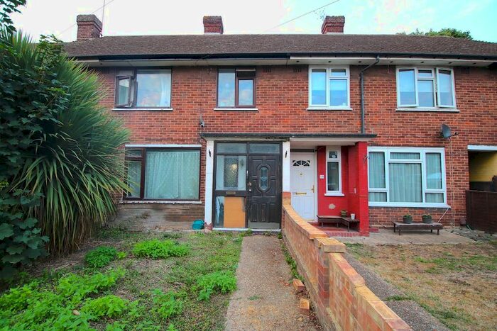 4 Bedroom Property To Rent In More Close, London, E16
