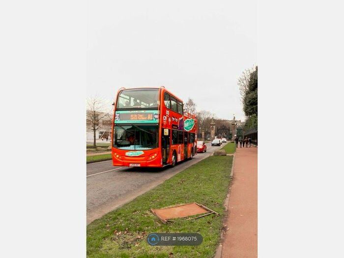 Studio To Rent In Rose Street, Edinburgh, EH2