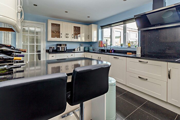 5 Bedroom Detached House For Sale In Spruce Crescent, Bury, BL9
