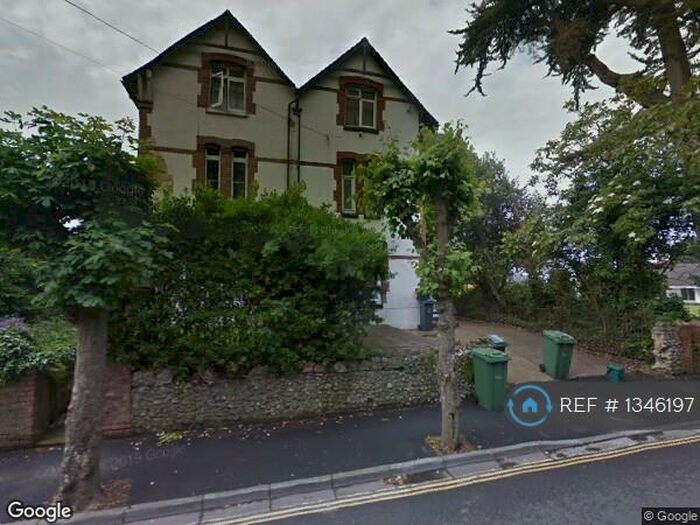 1 Bedroom Flat To Rent In Mitchell Avenue, Ventnor, PO38