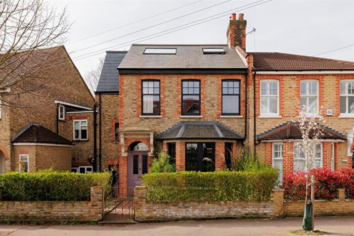 4 Bedroom House For Sale In Grove Road, Walthamstow, E17