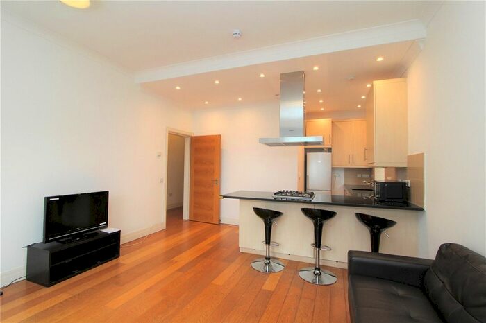 2 Bedroom Flat To Rent In Madeley Road, London, W5