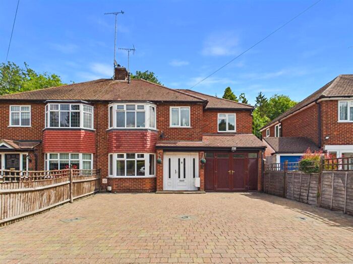 4 Bedroom Semi Detached House For Sale In Caterham Drive, Coulsdon, CR5