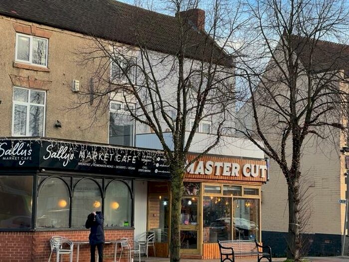 1 Bedroom Flat To Rent In Market Place, Heanor, DE75