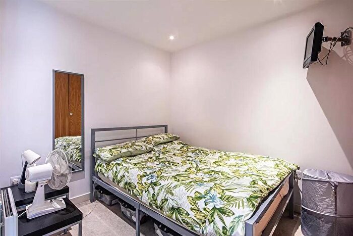 1 Bedroom Flat To Rent In Atlantic One, Radford Street, Sheffield, S3