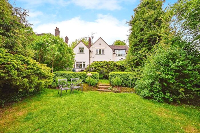 4 Bedroom Detached House For Sale In Castle Bank, Stafford, ST16