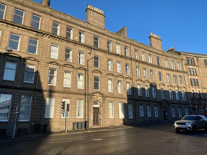 Studio To Rent In Flat, , Victoria Road, DD1