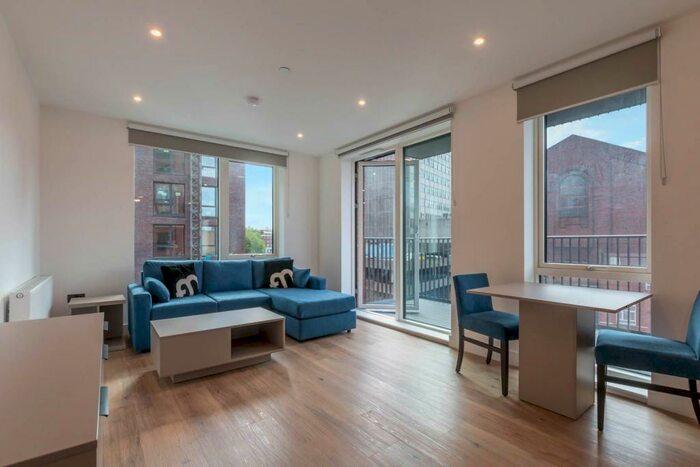 2 Bedroom Apartment To Rent In The Lancaster, Snow Hill Wharf, Shadwell Street, B4