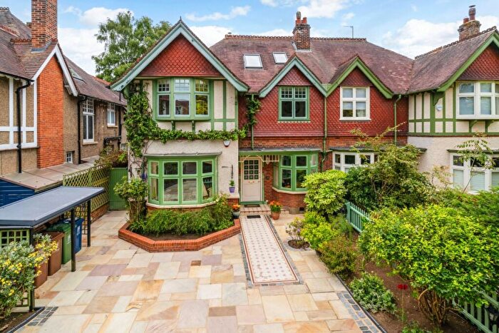 5 Bedroom Semi-Detached House To Rent In Lathbury Road Oxford, OX2