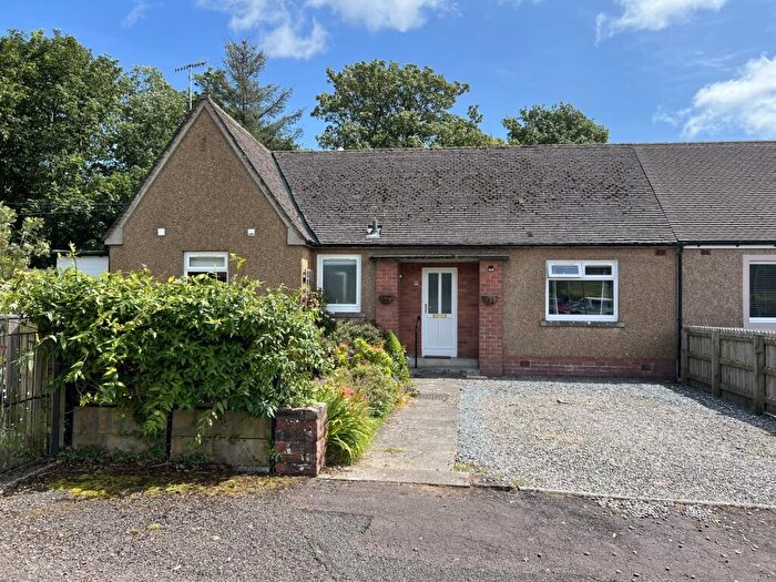 3 Bedroom Semi-Detached Bungalow For Sale In Queenshill Park, Ringford, DG7