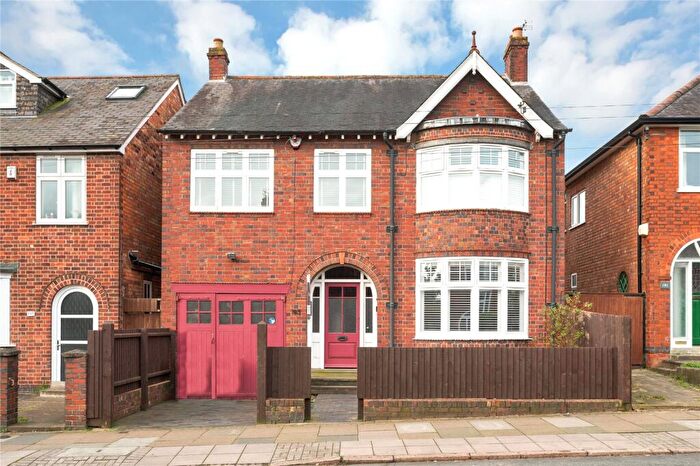 4 Bedroom Detached House For Sale In Queens Road, Clarendon Park, Leicester, LE2