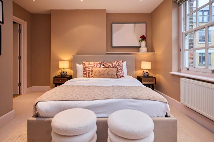 2 Bedroom Flat To Rent In Brick Lane, E1