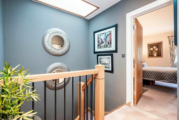 3 Bedroom Terraced House For Sale In Eastview Close, Stow On The Wold, GL54