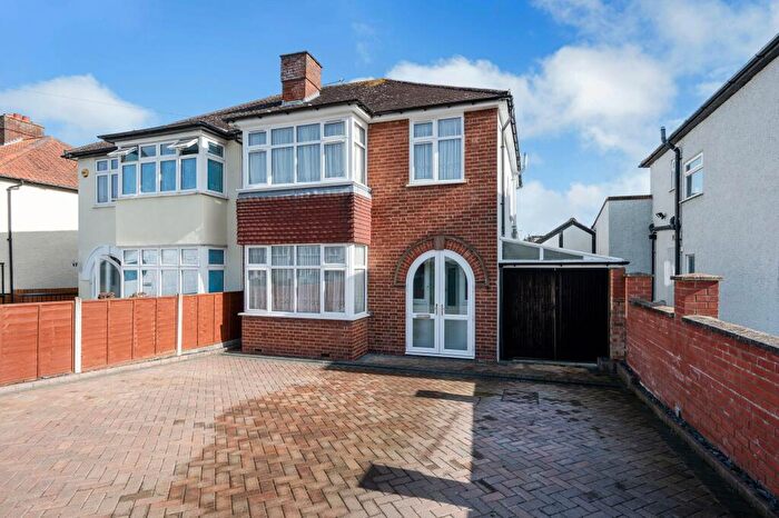 3 Bedroom Semi Detached House For Sale In Beresford Avenue, Surbiton, KT5