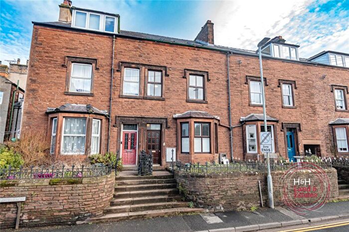 2 Bedroom Apartment For Sale In A, Lonsdale Terrace, Penrith, Cumbria, CA11