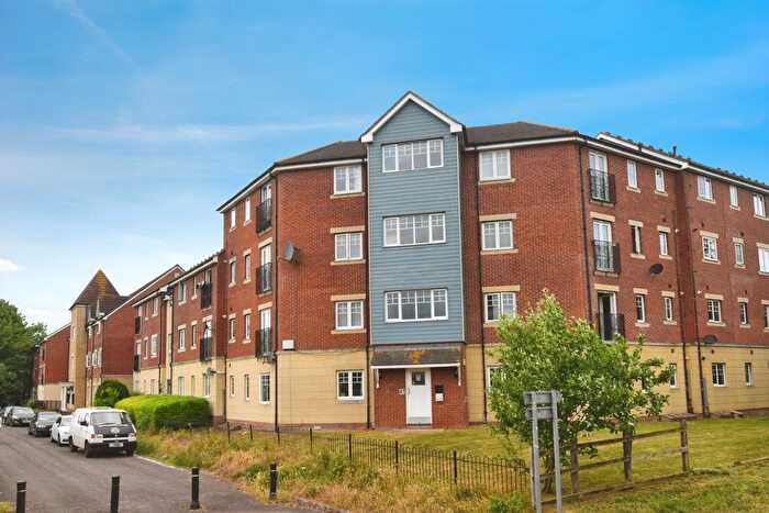 2 Bedroom Flat To Rent In Riverside Close, Bridgwater, TA6