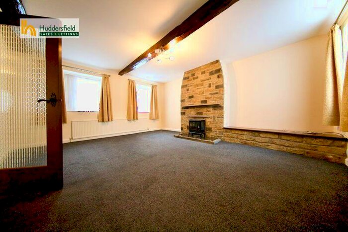 2 Bedroom Terraced House To Rent In Penistone Road, Huddersfield, HD8
