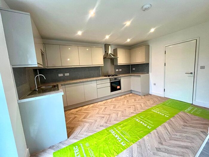 4 Bedroom Property To Rent In Abraham Fold, Manchester, M38