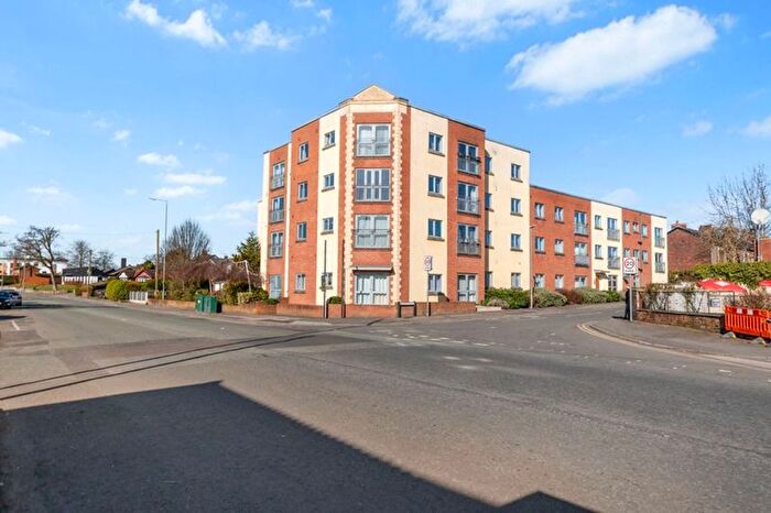 2 Bedroom Flat For Sale In Borron Road, White Cross Court Borron Road, WA12