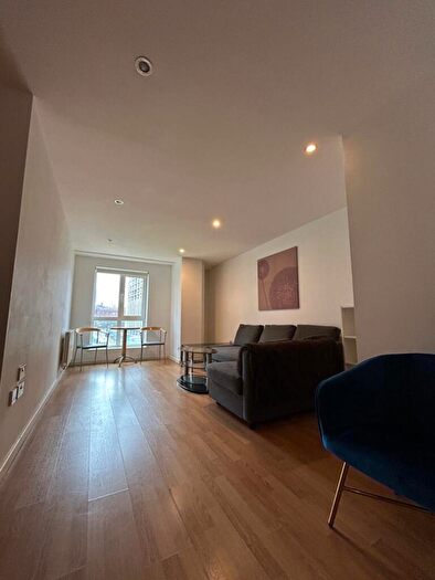 1 Bedroom Apartment To Rent In Hive, Masshouse Plaza, Birmingham, B5