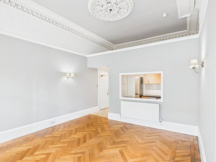 2 Bedroom Apartment To Rent In Ruskin Terrace, Botanics, Glasgow, G12