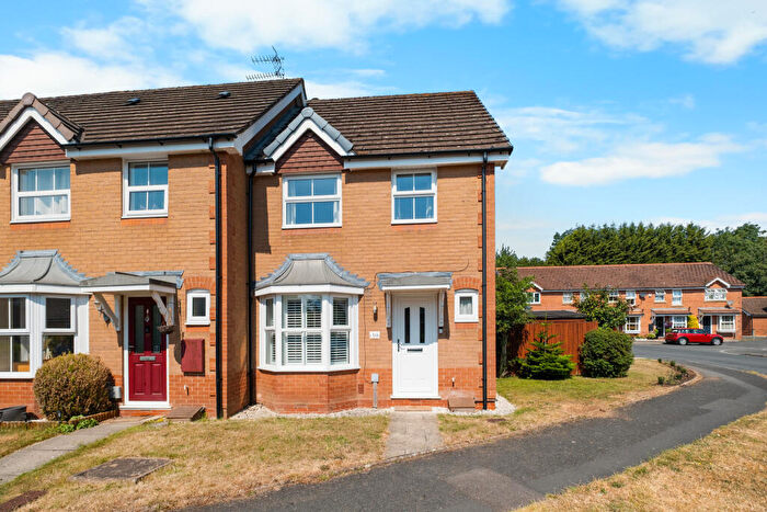 3 Bedroom End Of Terrace House For Sale In Mcconnell Close, Bromsgrove, B60