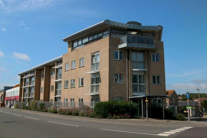 2 Bedroom Apartment To Rent In Claremont Road, Seaford, East Sussex, BN25