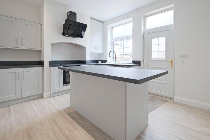 2 Bedroom Terraced House To Rent In West Close Road, Barnoldswick, Lancashire, BB18