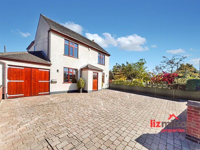 4 Bedroom Detached House For Sale In Woodville Road, Hartshorne, Swadlincote, DE11