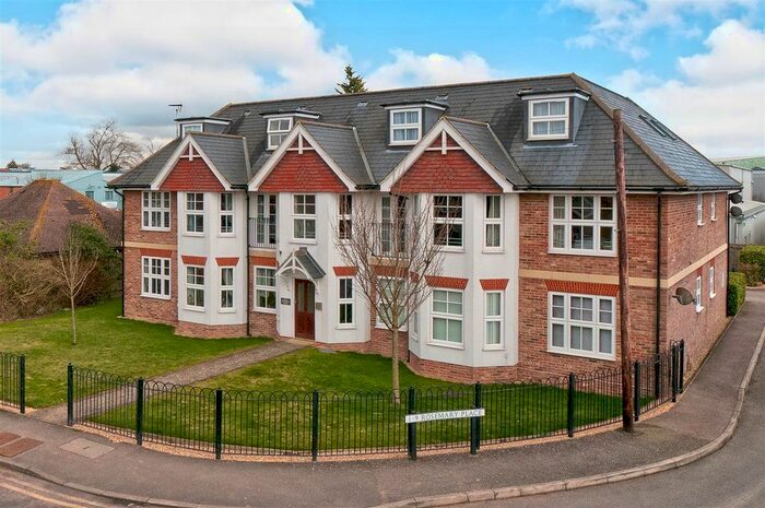 1 Bedroom Flat For Sale In Maidstone Road, Paddock Wood, TN12